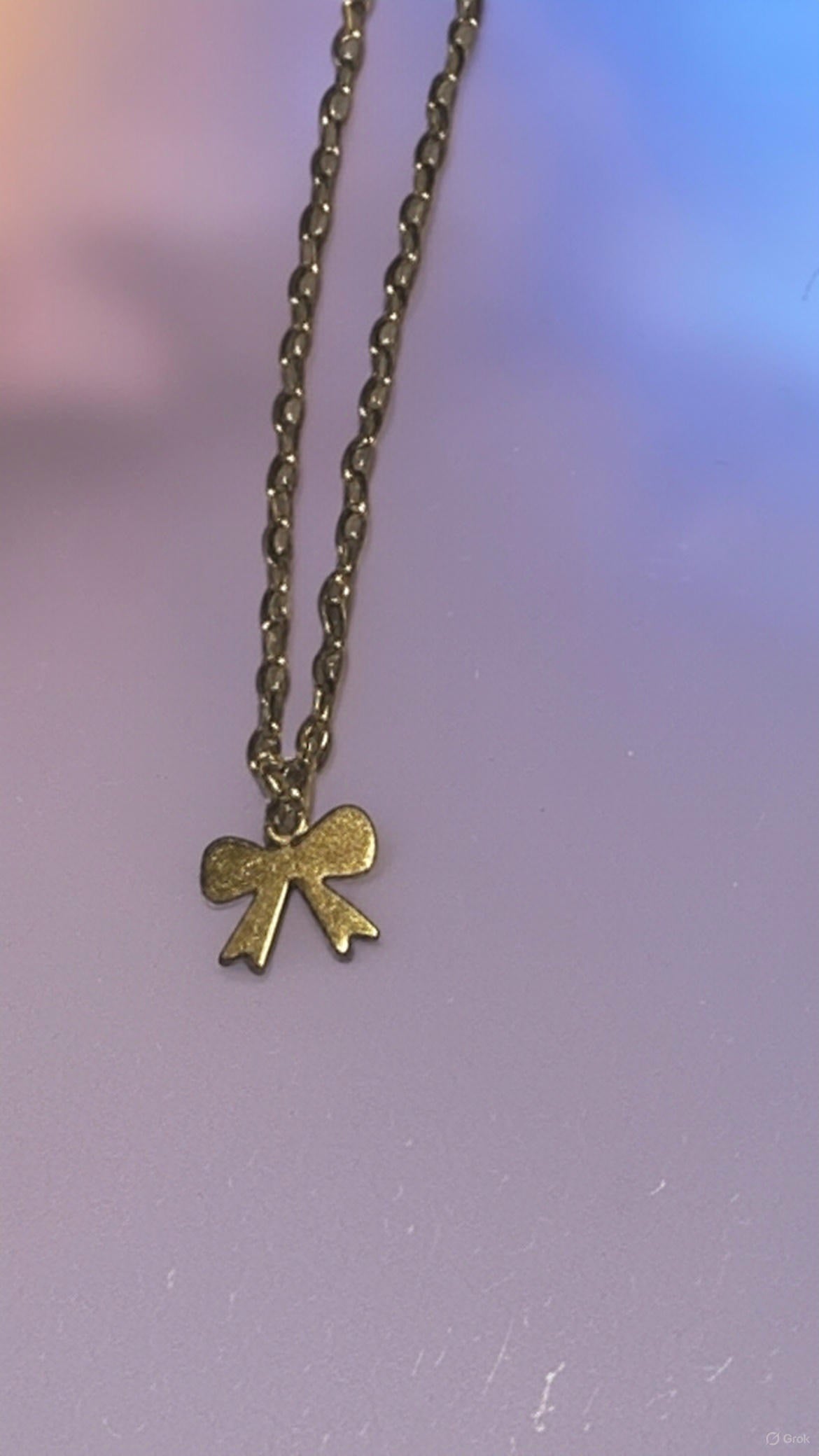Elegant Gold Bow Pendant Necklace